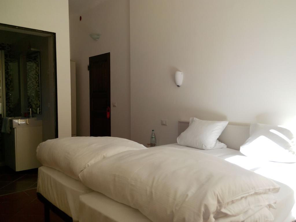 Casa Baroli B&B Cannobio Quarto foto