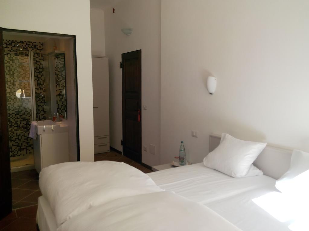 Casa Baroli B&B Cannobio Quarto foto